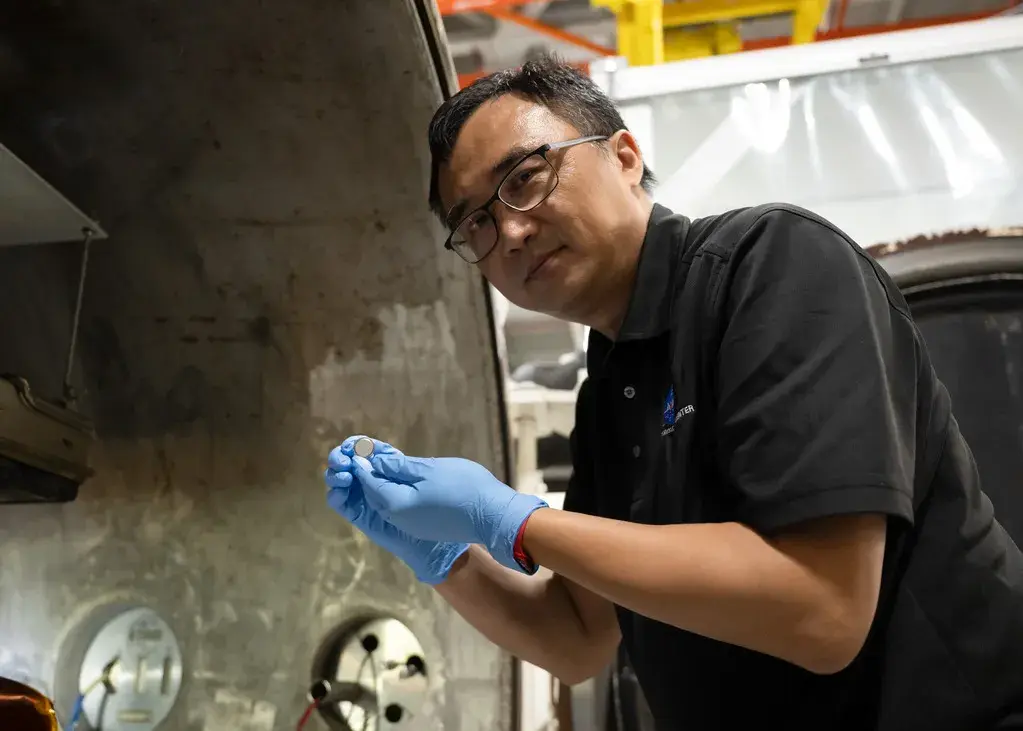 NASA's Moon Battery Works at Minus 80°C, but Still Needs Warming After Deeper Cold